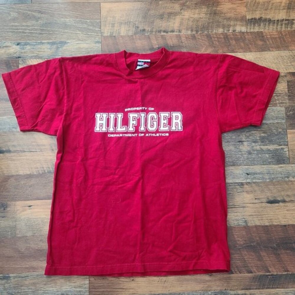 Vintage Tommy Hilfiger red tshirt mens med